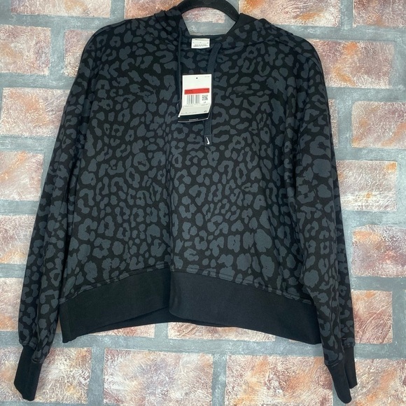 Nike Tops - NIKE
Womens Animal Print Pull Over Training Hoodie